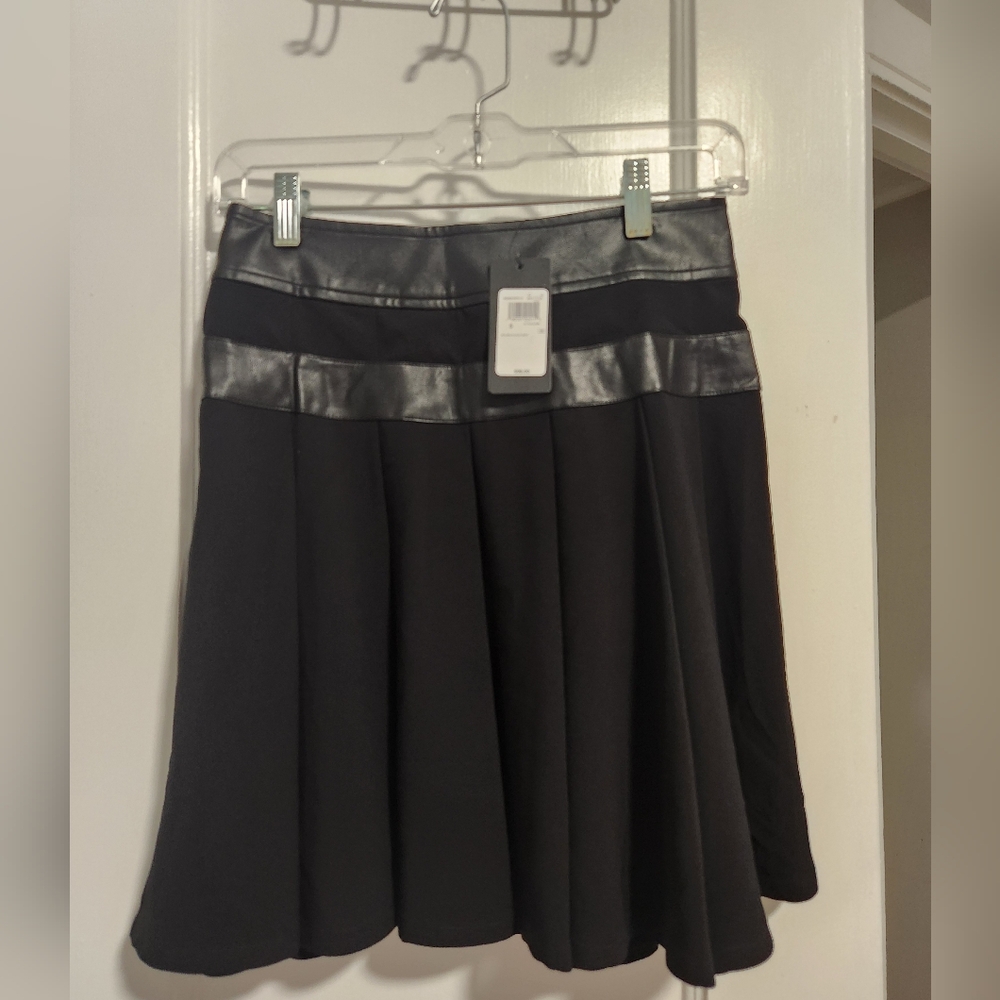 Guess Molara Pleated Skirt